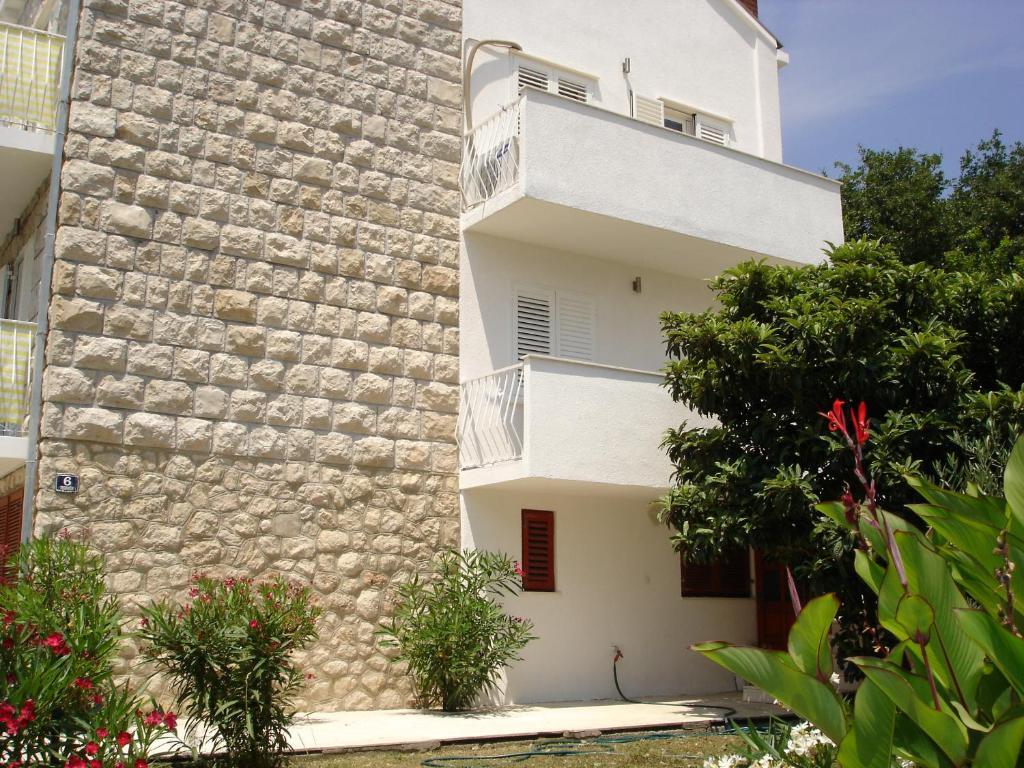 Apartments Kligge Mlini Bagian luar foto